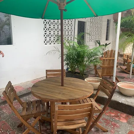 Casa Carla Hospedaje Centrico Y Familiar Cartagena